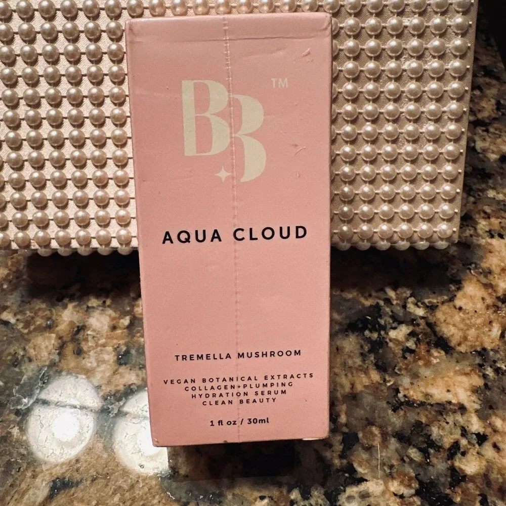 Bijou Bijou Aqua Cloud Serum NWT